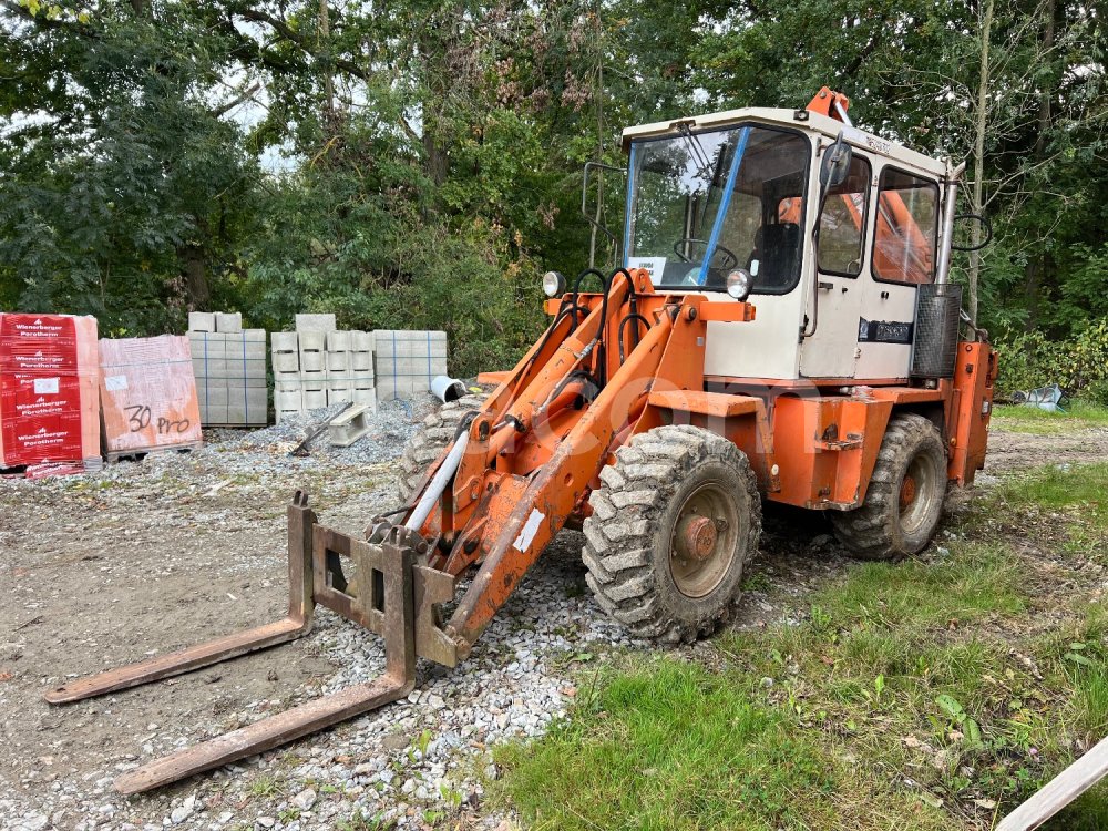 Online aukce: SCHAEFF  SKB 1000