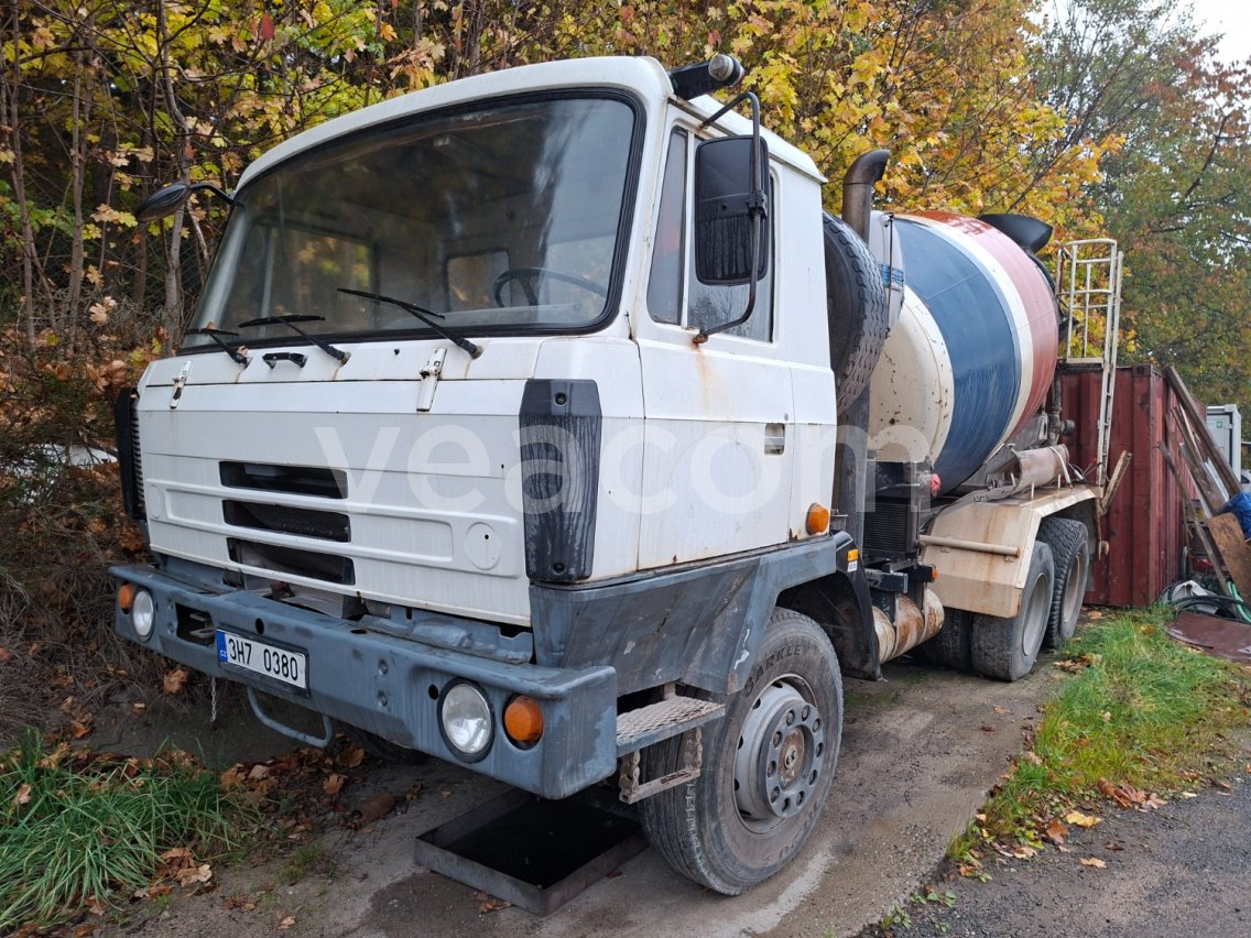 Online aukce: TATRA  T 815 6X6