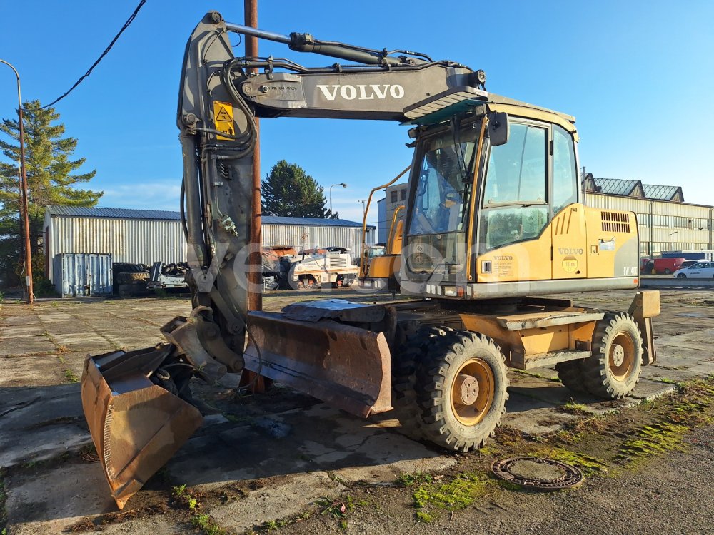 Online aukce: VOLVO  EW 140 C 4X4