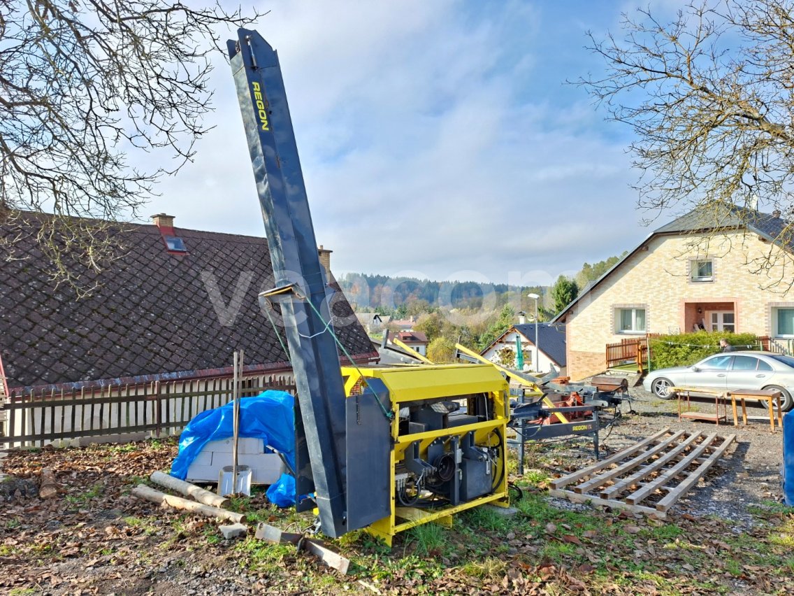 Online aukce:   REGON R2 0H S PODÁVACÍM STOLEM REGON RX