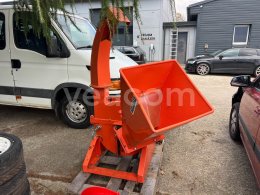 Online aukce:   ŠTĚPKOVAČ ZA MALOTRAKTOR
