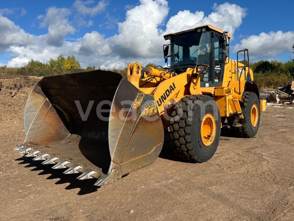 Online aukce: HYUNDAI  HL 960 4X4