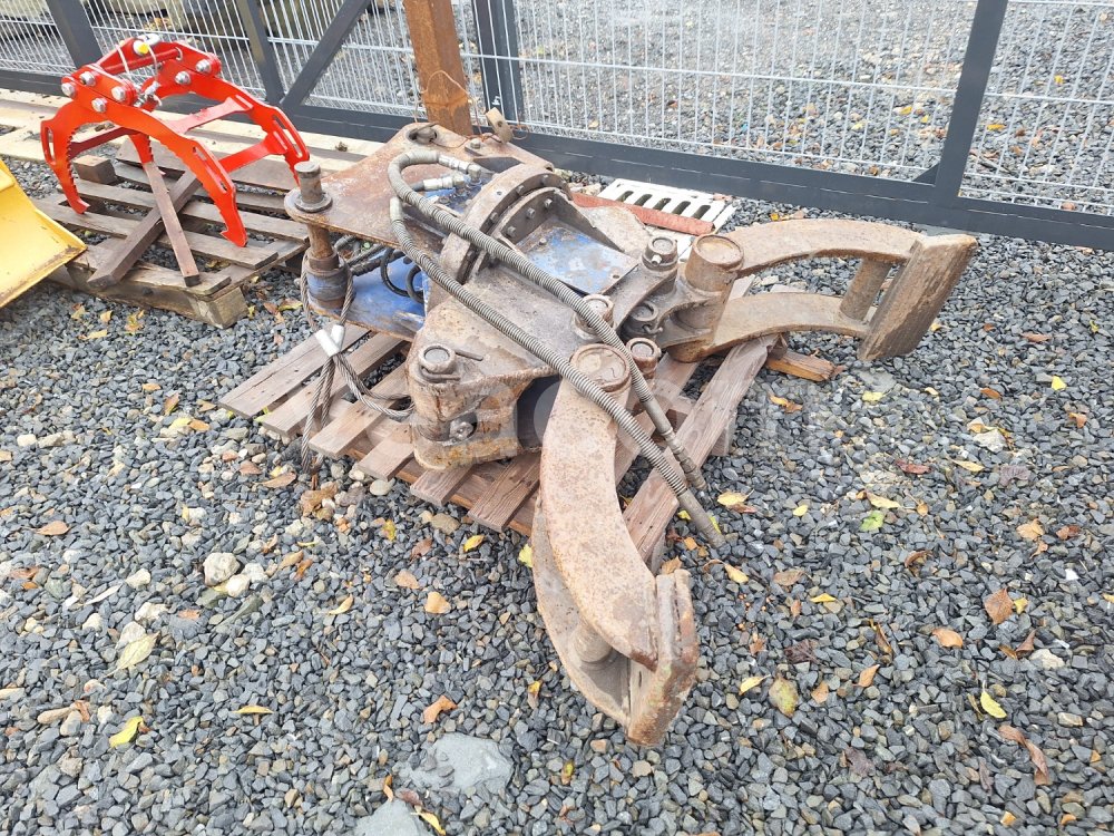 Интернет-аукцион:  DRAPÁK PRO BAGR