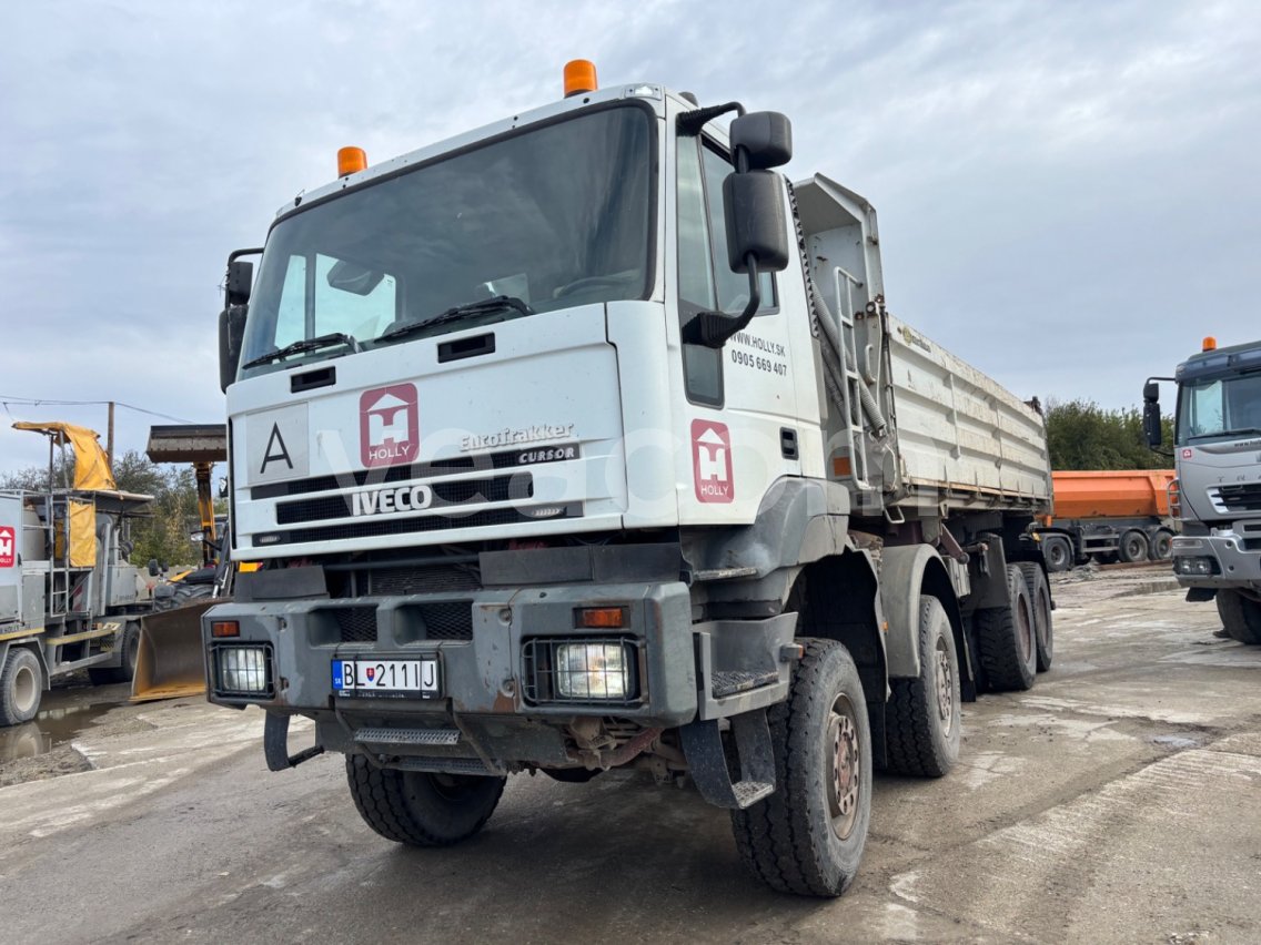 Online auction: IVECO  EUROTRAKKER CURSOR 410 8X8