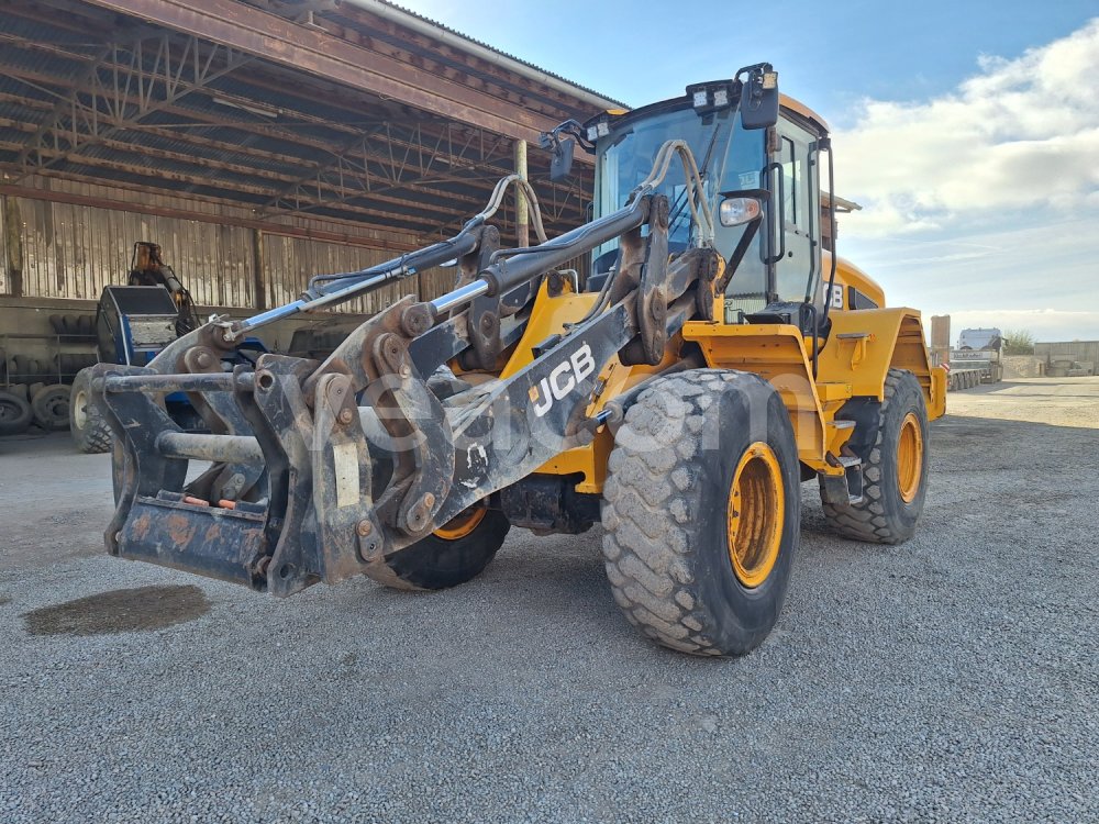 Online aukce: JCB  427 AG 4X4