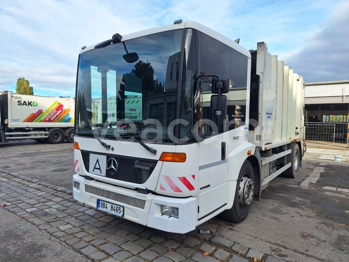 Online aukce: MB  ECONIC 1833 6X2