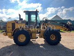 Online aukce: CATERPILLAR  930 H 4X4