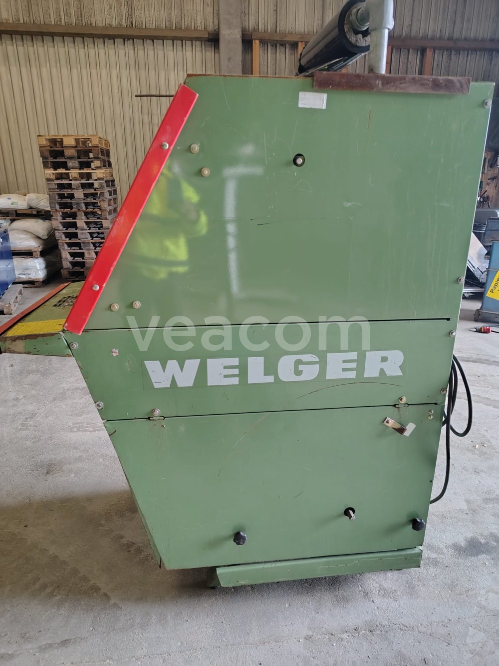 Online aukce:  WELKER RV 640