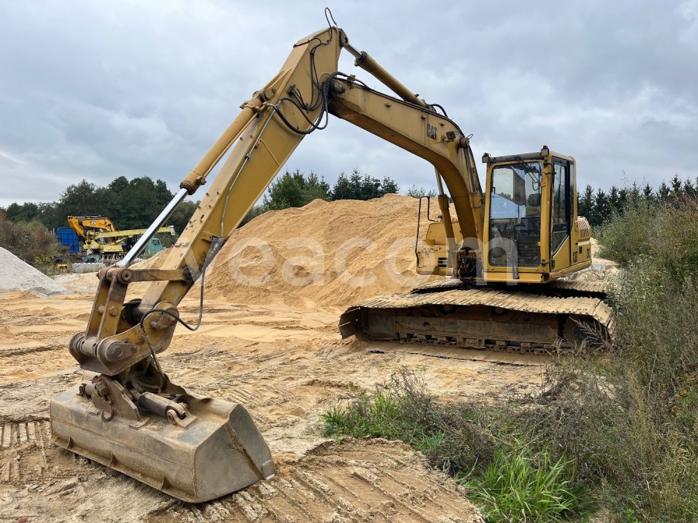 Online auction: CATERPILLAR  312