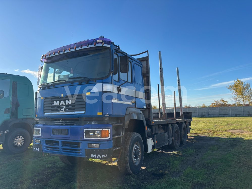 Online auction: MAN  33.464 6X6