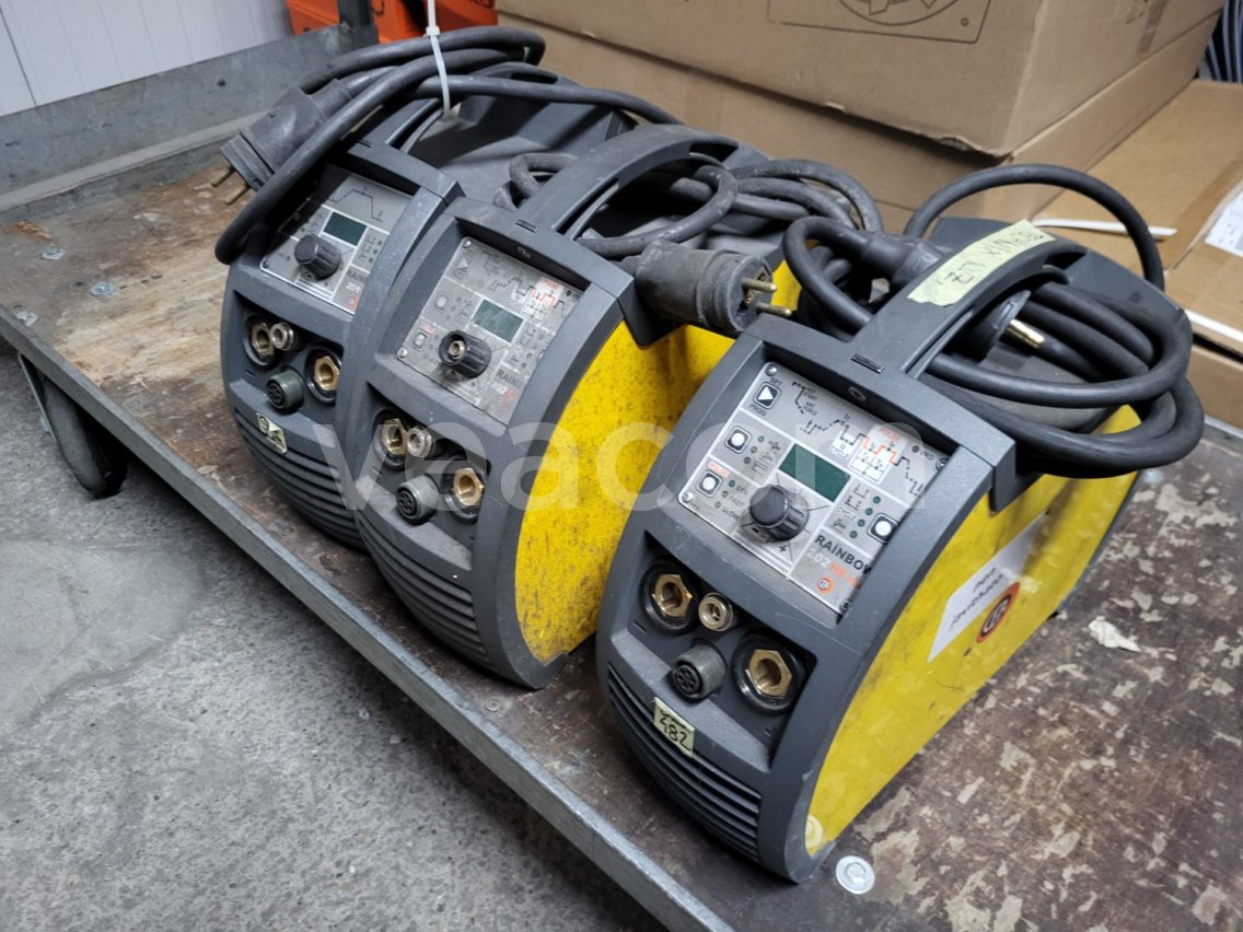 Online aukce:   CEA  1 X RAINBOW 201 HF, 2 X RAINBOW 202 HF PRO