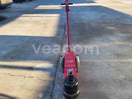 Online aukce:   HEVER AY80