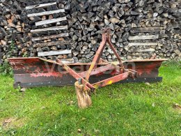 Online aukce:   SNĚHOVÁ RADLICE 300 CM