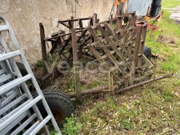 Online aukce:   BRÁNY TAŽENÉ 8M