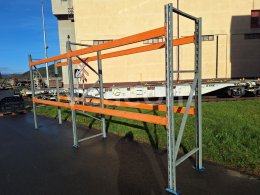 Online aukce:   REGÁLY