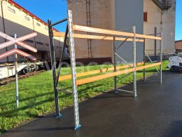 Online aukce:   REGÁLY