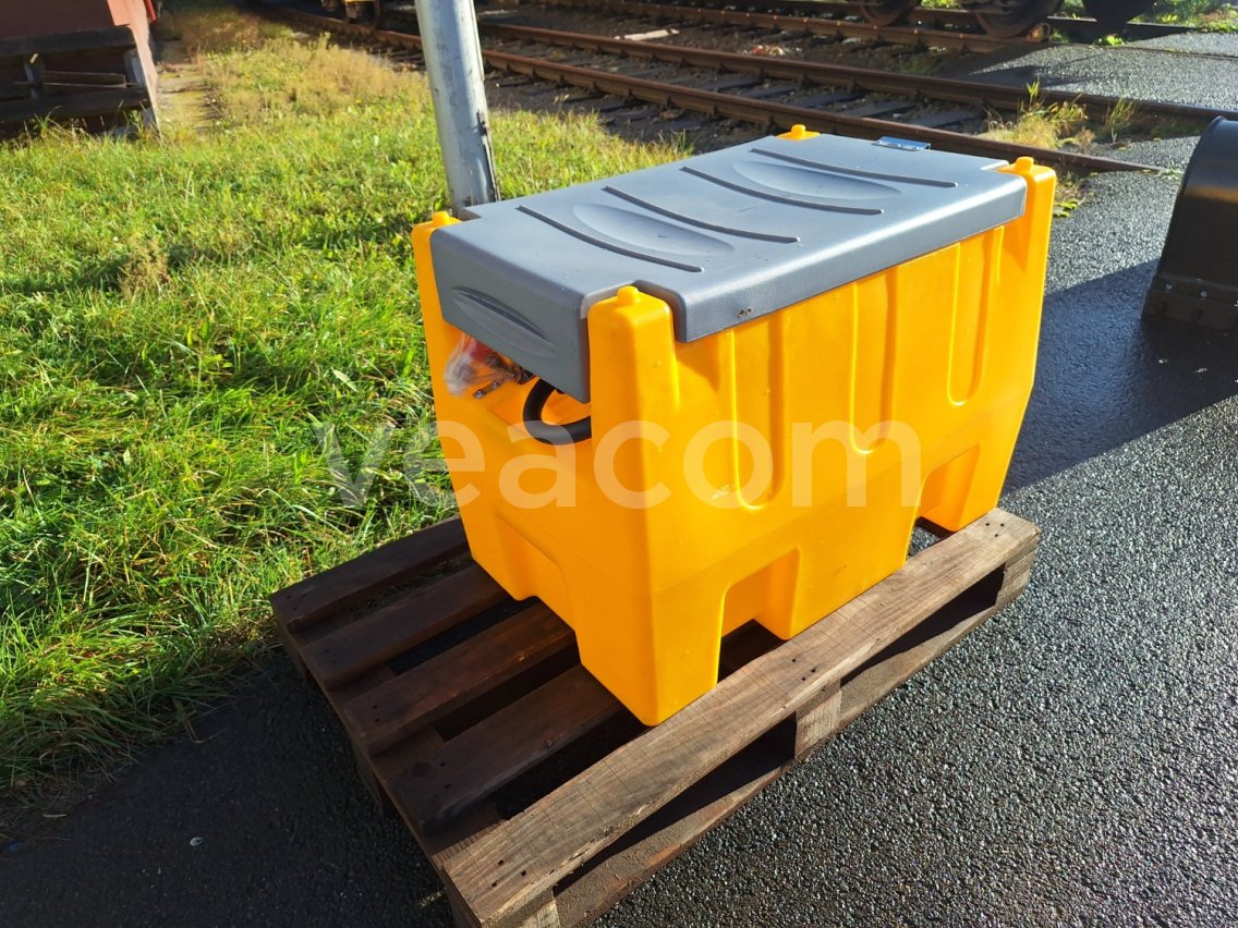 Online aukce:   TANK NÁDRŽ KLAMER DTK - 240