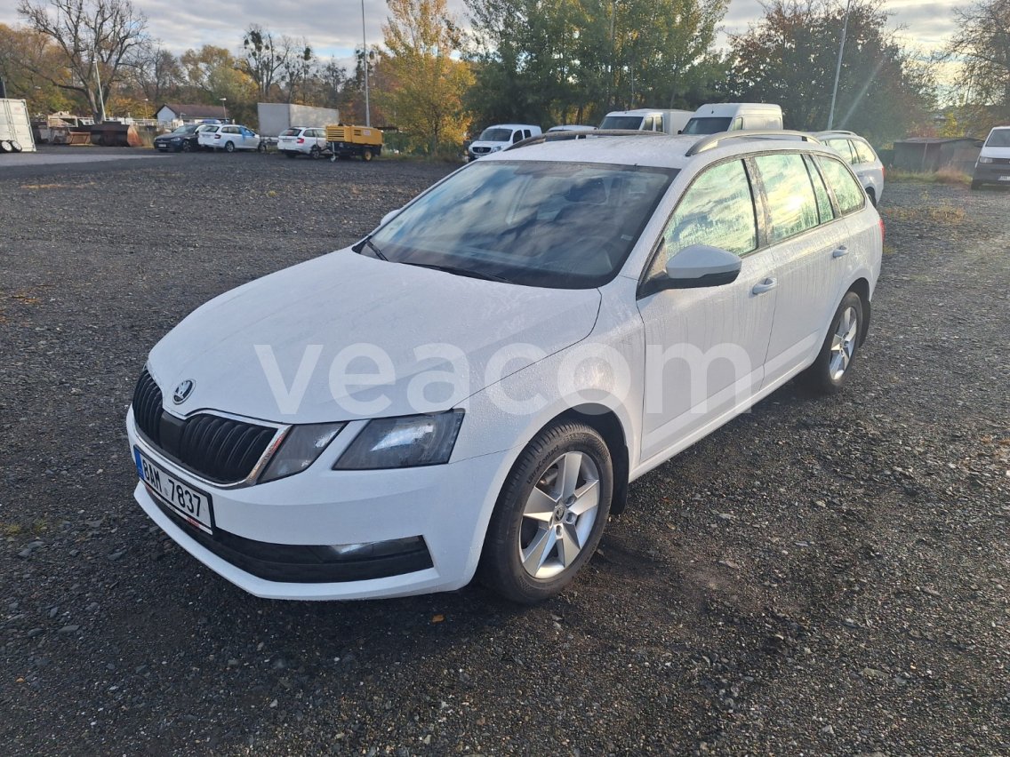 Online aukce: ŠKODA  OCTAVIA