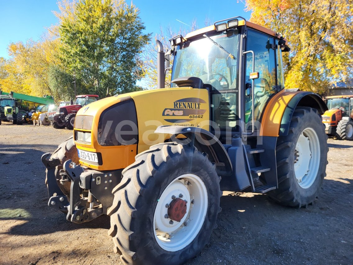 Online aukce: RENAULT  ARES 656RZ