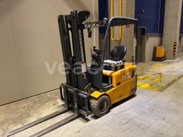 Online auction: JUNGHEINRICH  EFG 115