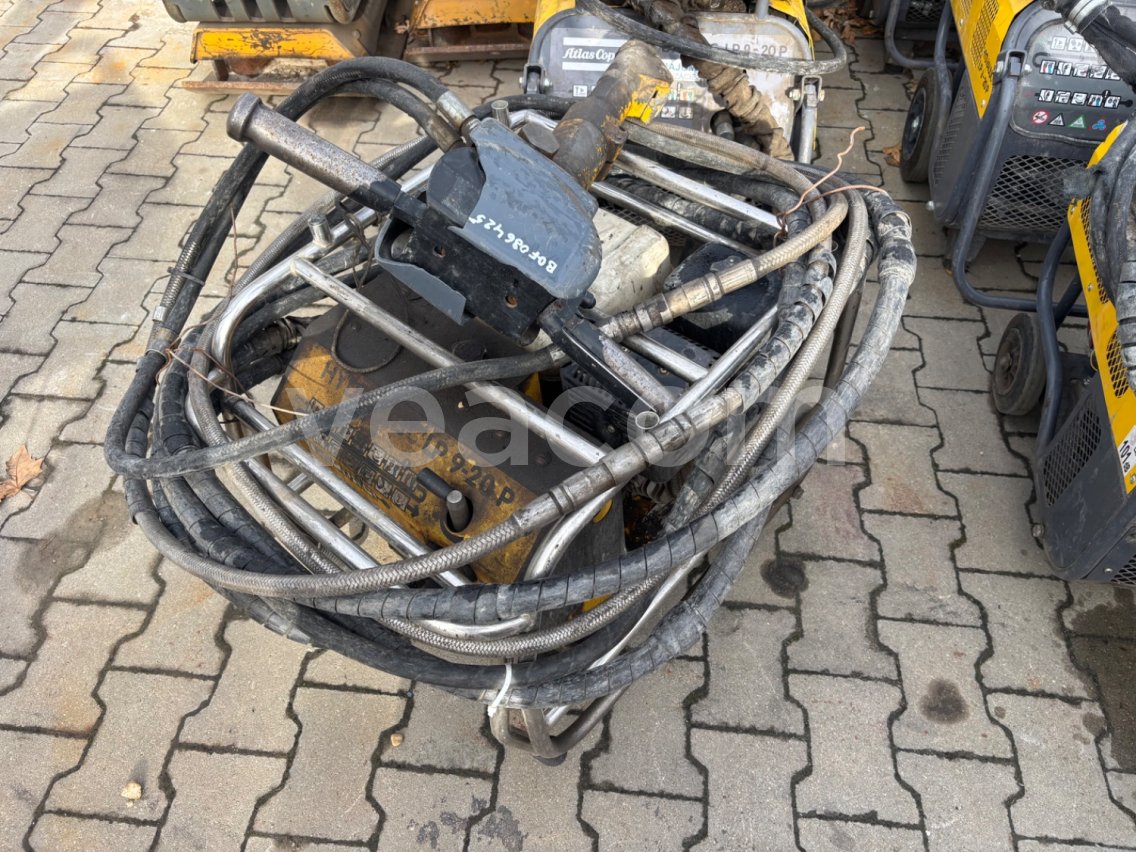 Online aukce: ATLAS  COPCO LP9-20P