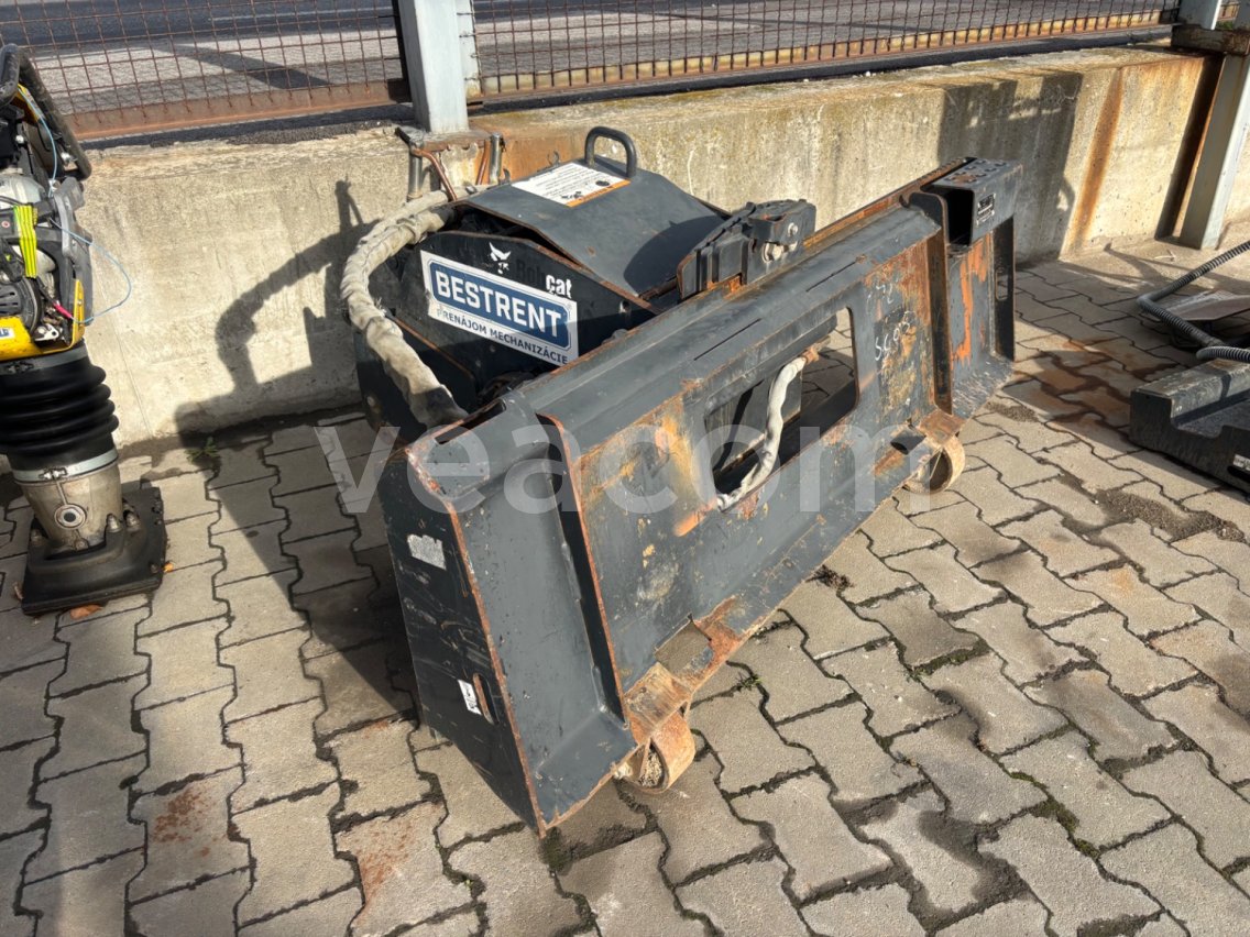 Online aukce: BOBCAT  PNSFL FRÉZOVACÍ ADAPTÉR