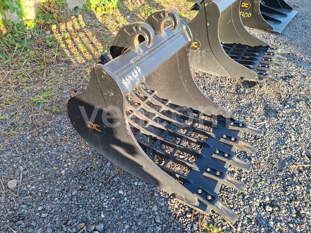 Online auction:  DELTA-COMPONENT 60 CM PODKOPOVÁ TŘÍDÍCÍ LŽÍCE