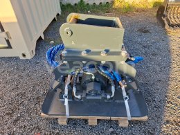 Online aukce:   SAILING HCP 04 VIBRAČNÍ DESKA NA BAGR (3-6 T)