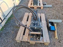 Online aukce:   HEROE 53 HYDRAULICKÉ KLADIVO NA BAGR (2 - 4 T)