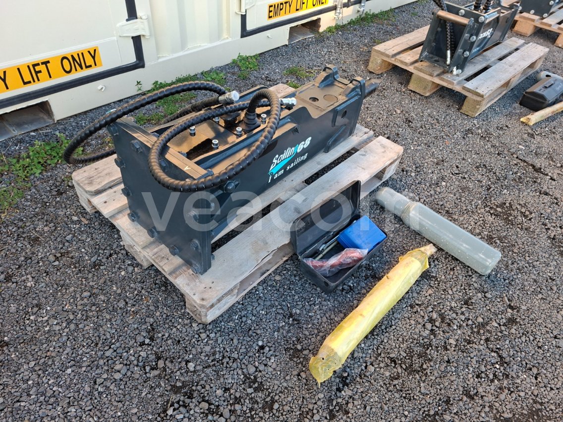 Online aukce:   SAILING 68 HYDRAULICKÉ KLADIVO NA BAGR (4 - 8 T)