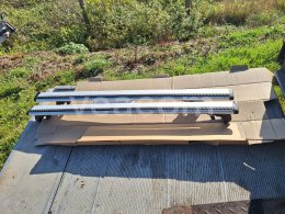 Online aukce:  STŘEŠNÍ NOSIČE NA FORD KUGA