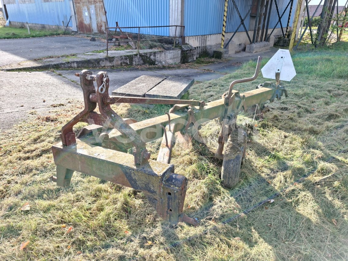 Online auction: ROSS  ČTYŘRADLIČNÝ PLUH ROSS