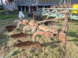 Online auction: ROSS  ČTYŘRADLIČNÝ PLUH ROSS