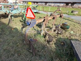 Online auction: ROSS  ČTYŘRADLIČNÝ PLUH ROSS