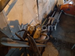 Online aukce:   Štípačka na dřevo za traktor