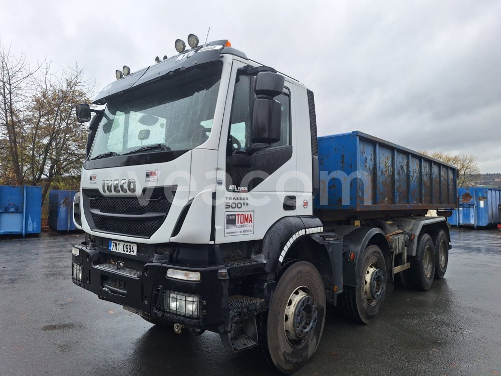 Online auction: IVECO  TRAKKER 500 8X4