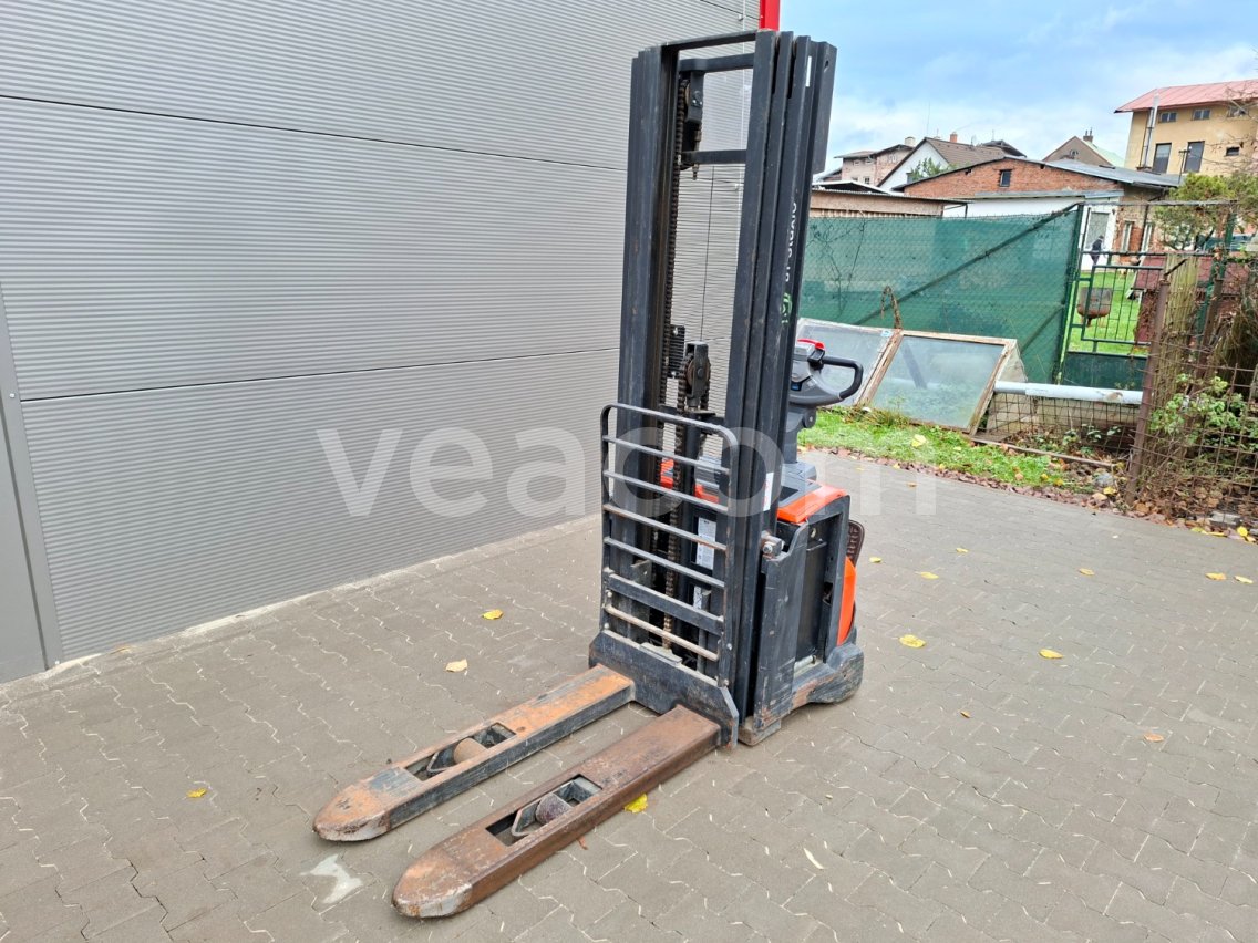 Online aukce: TOYOTA  SWE 140