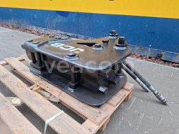 Online aukce:   KLADIVO JCB HM 380