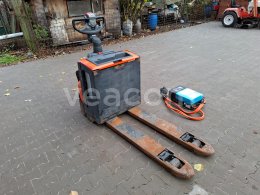 Online aukce: TOYOTA  LWE 200