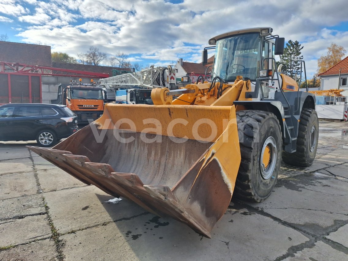 Online aukce: LIEBHERR  L574 LITRONIC 4X4