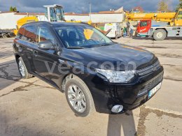 Online aukce: MITSUBISHI  OUTLANDER PHEV 4X4