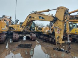 Online aukce: CATERPILLAR  330 D