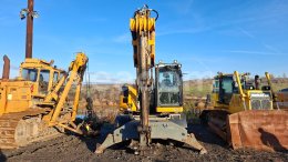 Online aukce: LIEBHERR  A 916 L