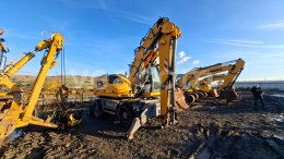 Online aukce: LIEBHERR  A 916 L