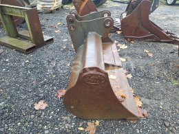 Online aukce:   GEITH-SVAHOVÁ LŽÍCE 150 CM