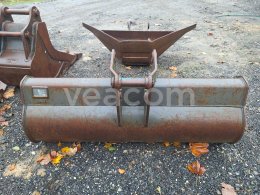 Online aukce:   GEITH-SVAHOVÁ LŽÍCE 150 CM