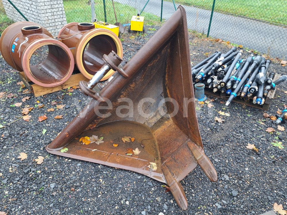 Online auction:  PROFILOVÁ LOPATA