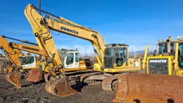 Online auction: KOMATSU  PC240LC-8