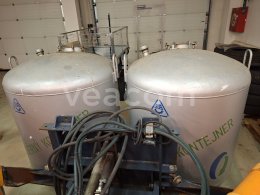 Online aukce:   NÁDRŽ NA PHM 1000L