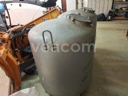 Online aukce:   NÁDRŽ NA PHM 1000L